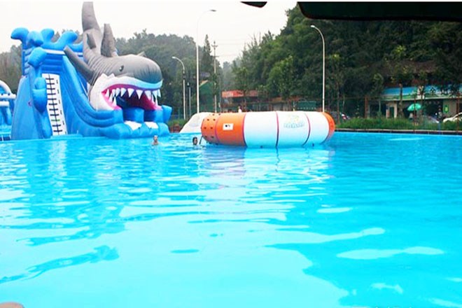 涞水水上游泳池